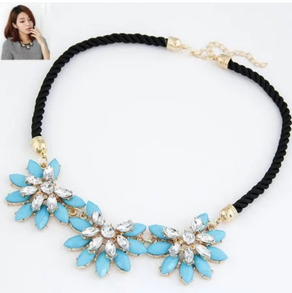 Unique boutique  Women Collar Clavicle Chain Choke - Picture 1 of 1